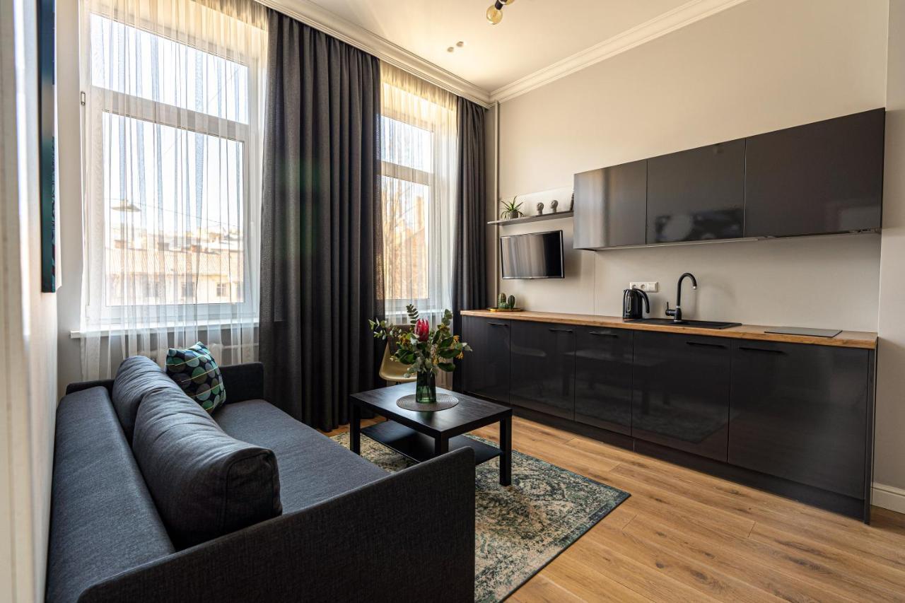 Beautiful Apartment In The Heart Of Kaunas Exterior foto