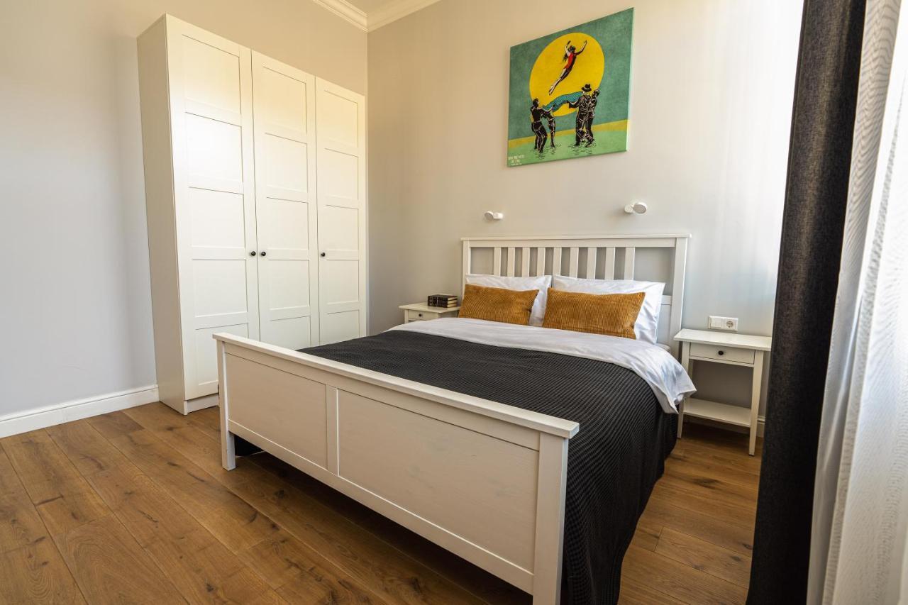 Beautiful Apartment In The Heart Of Kaunas Exterior foto