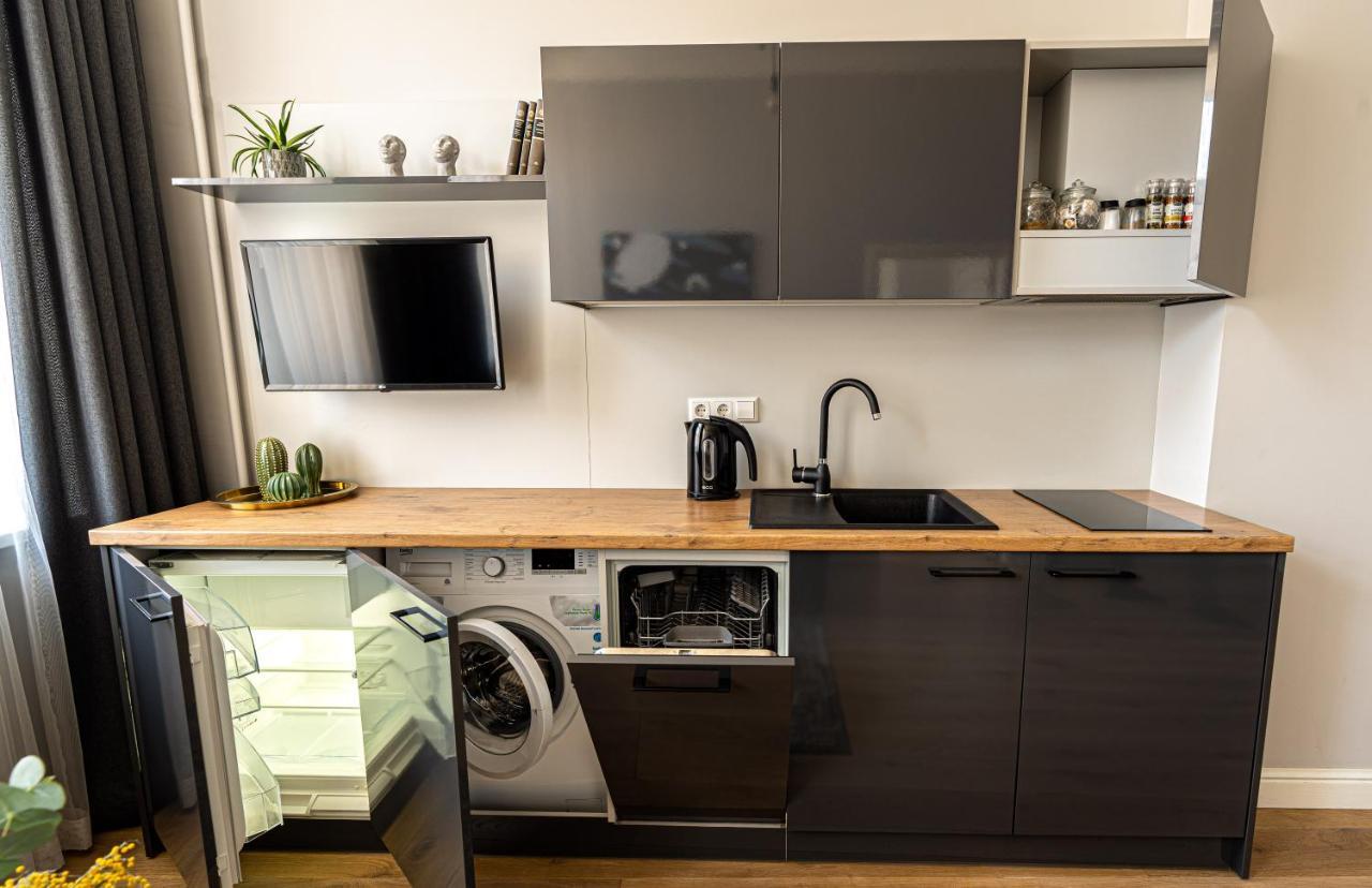 Beautiful Apartment In The Heart Of Kaunas Exterior foto