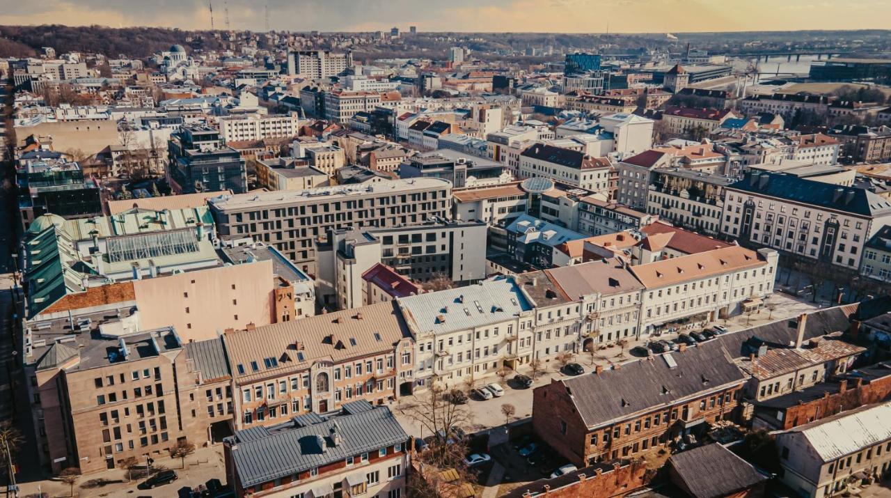 Beautiful Apartment In The Heart Of Kaunas Exterior foto